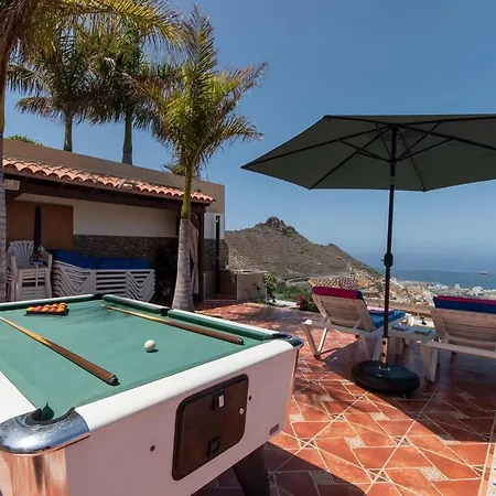 Fanabe Sleeps 8 With Pool Air Con And Wifi Villa *