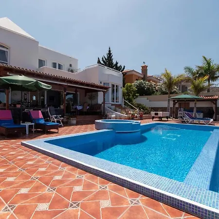 Villa Fanabe Sleeps 8 With Pool Air Con And Wifi Costa Adeje (Tenerife)